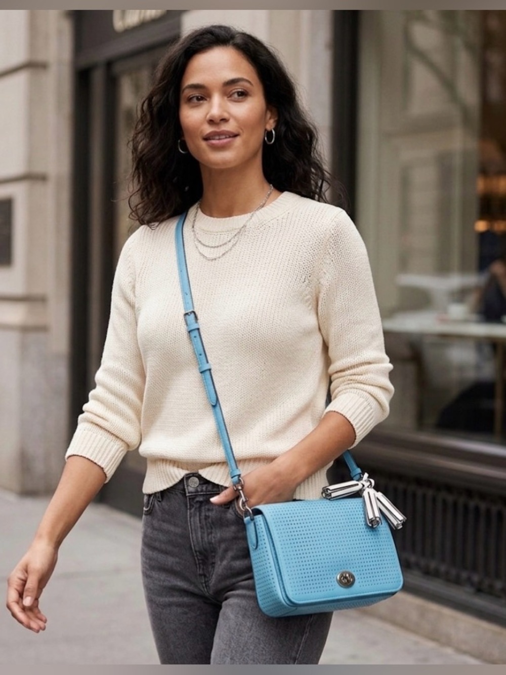 Coach Legacy Perforated Leather Penelope Shoulder Bag 23404 Robin/Chalk